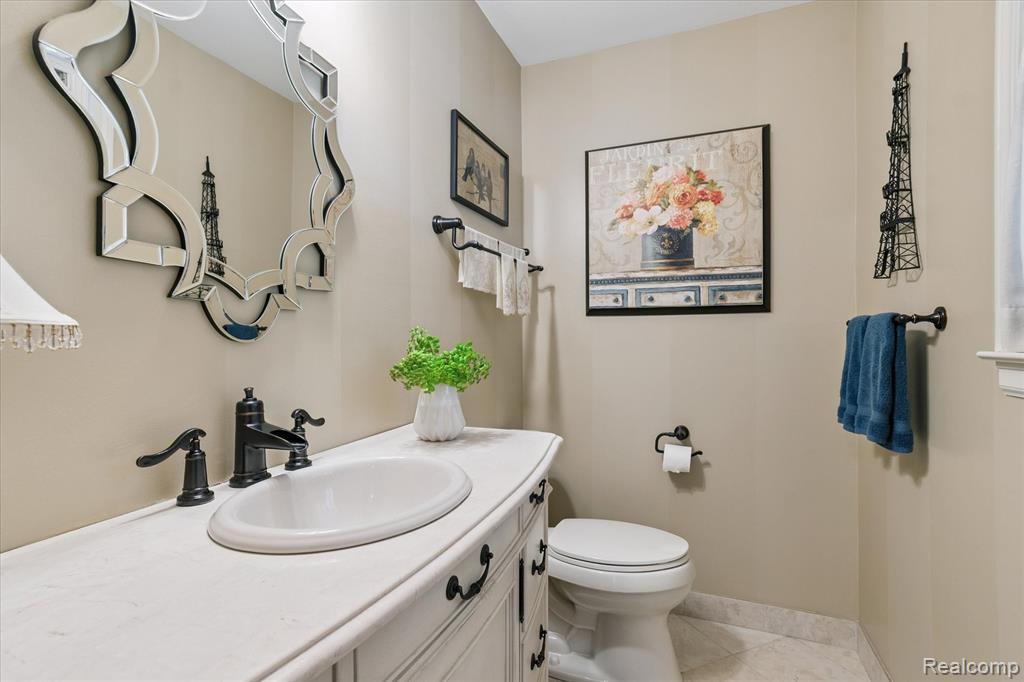 44223 Crofton Court, Canton, MI 48187 — Photo 14
