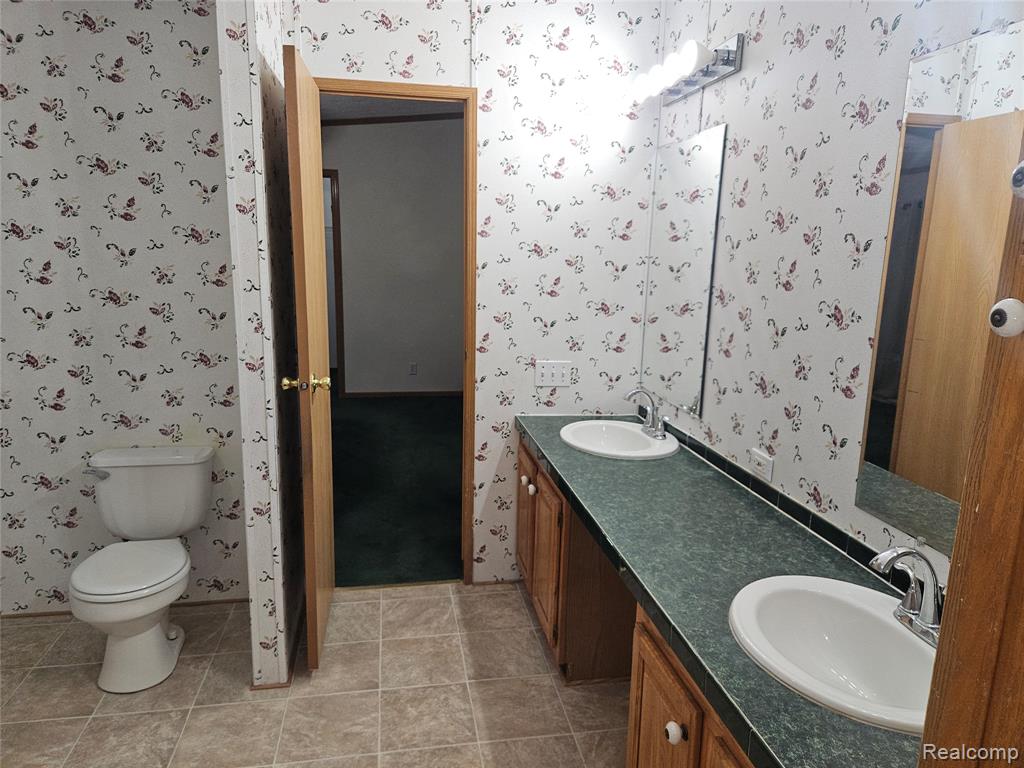 312 Black Oak, Flint, MI 48506 — Photo 10