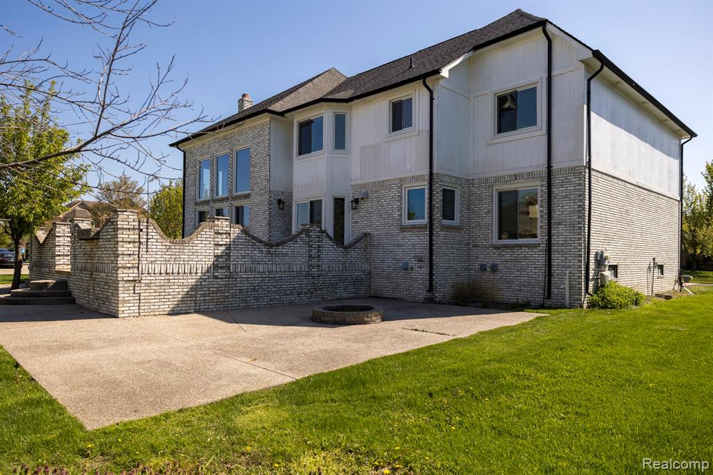 43211 Coralbean Ct Court, Sterling Heights, MI 48314 — Photo 4