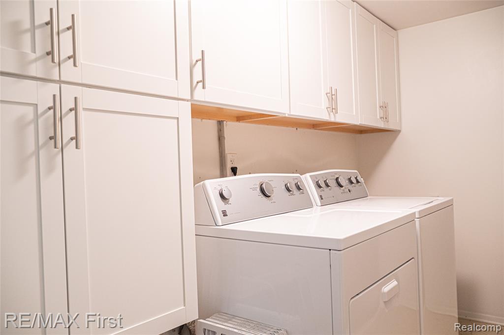 17865 University Park Drive, Livonia, MI 48152 — Photo 33