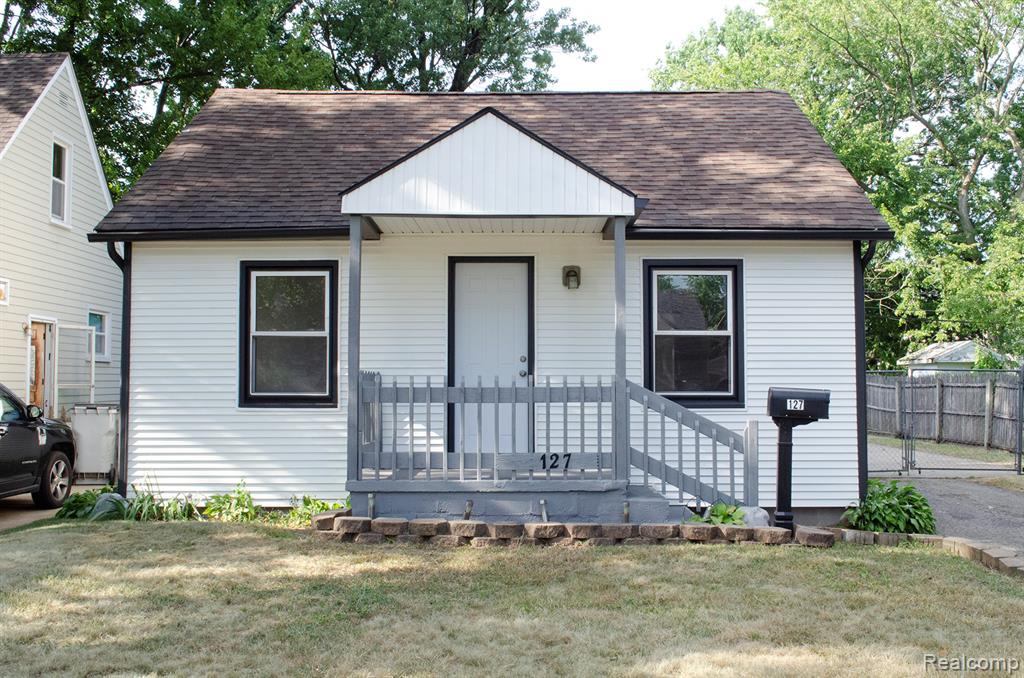 382 W Hayes Avenue, Hazel Park, MI, 48030