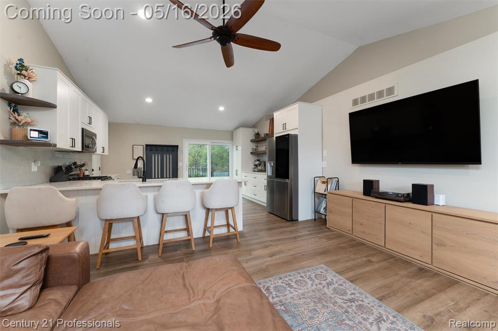 1203 Eason, Waterford, MI 48328 — Photo 10