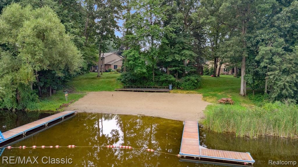 1561 Waters Edge Court, Wixom, MI 48393 — Photo 54