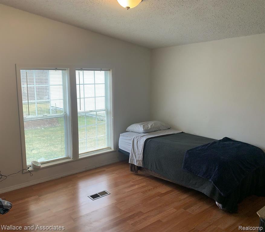 8407 SMITHS CREEK Road, Wales, MI — Photo 2