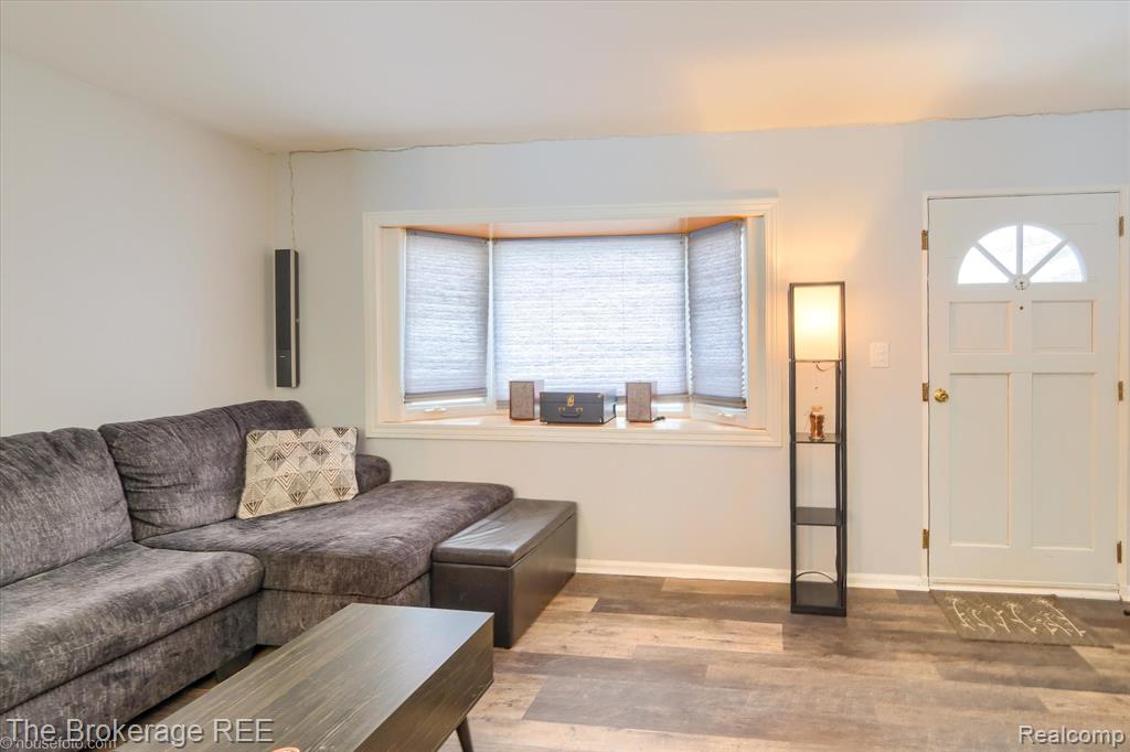 6155 Westdale Drive, Grand Blanc, MI 48439 — Photo 19