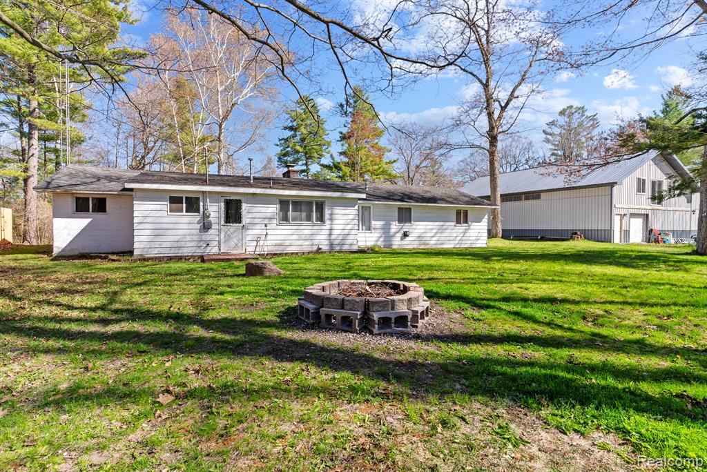 95 N HURON Road, Au Gres, MI 48703 — Photo 38