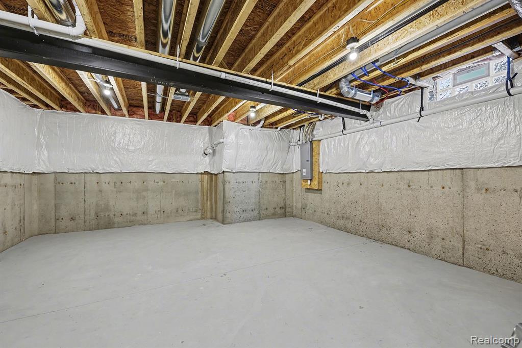 67376 Greystone Court, Washington, MI 48095 — Photo 39