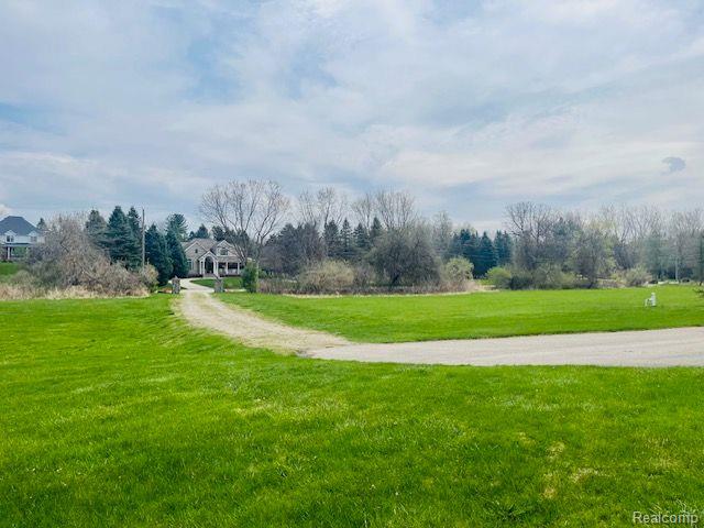 71423 E Pond Creek Drive, Bruce, MI 48065 — Photo 5