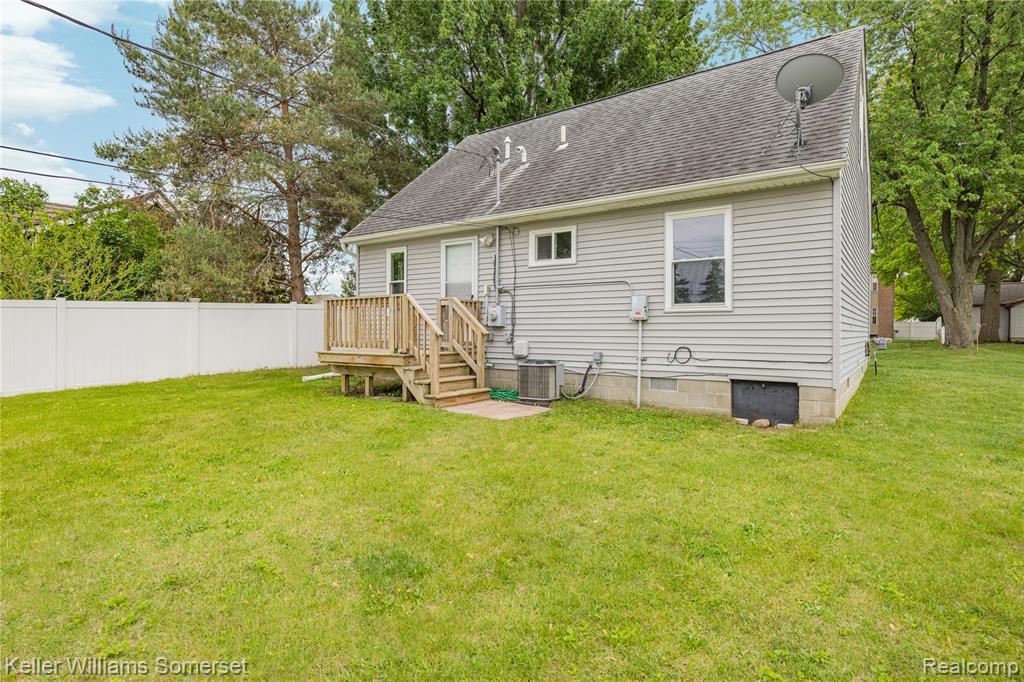 90 Tacoma Drive, Troy, MI 48084 — Photo 31