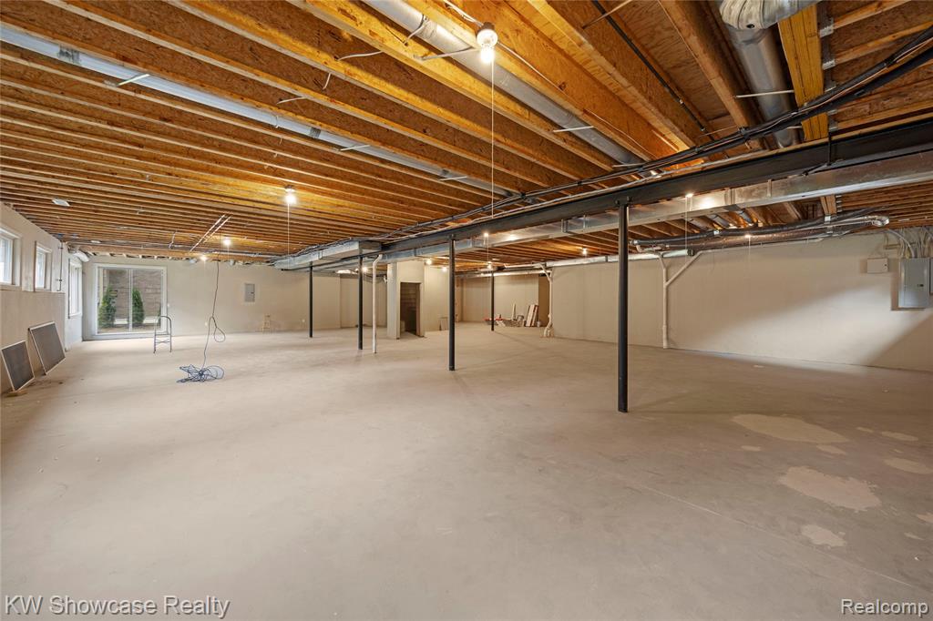 5512 Essex Court, West Bloomfield, MI — Photo 86