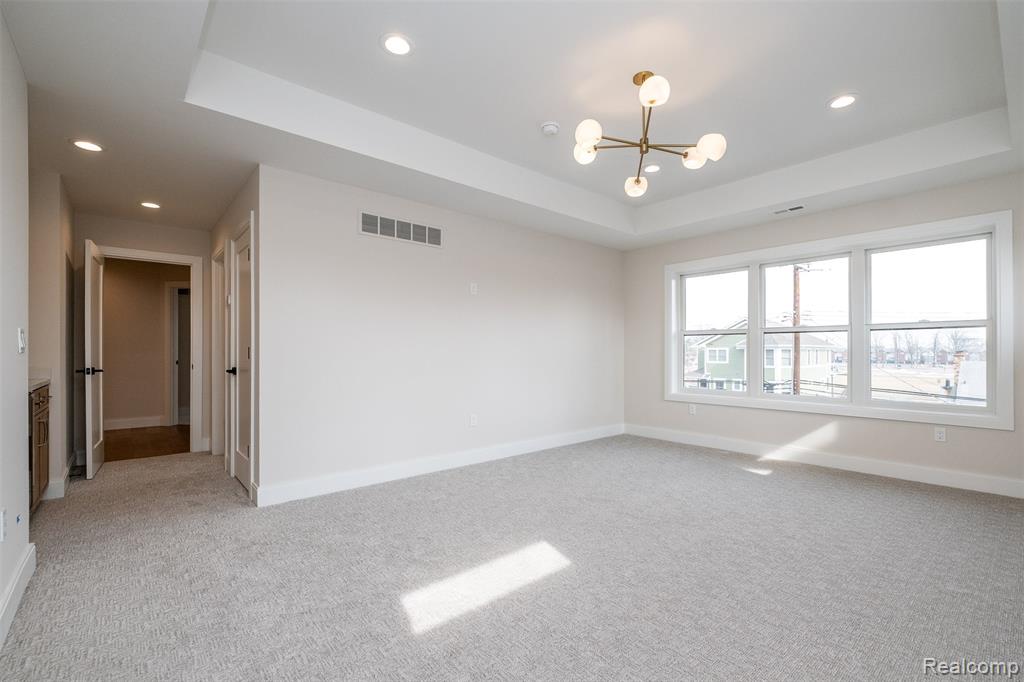 4428 Tonawanda Avenue, Royal Oak, MI 48073 — Photo 29