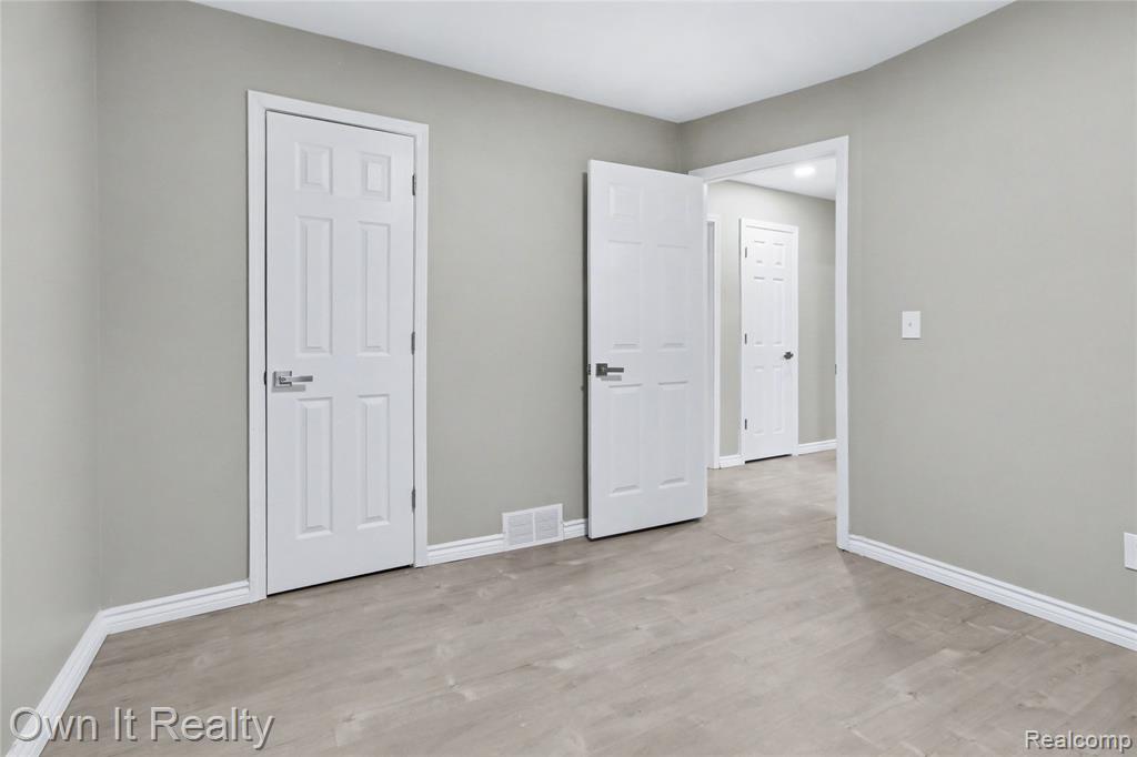 7260 Warwick Street, Detroit, MI 48228 — Photo 19