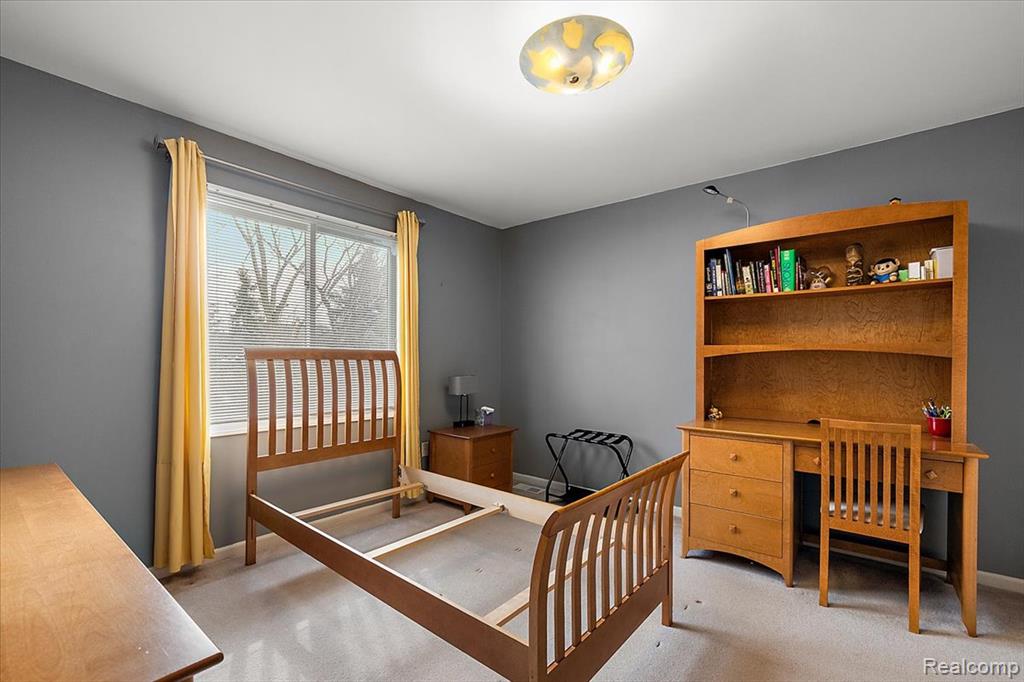 7108 Branford Court, West Bloomfield, MI — Photo 42