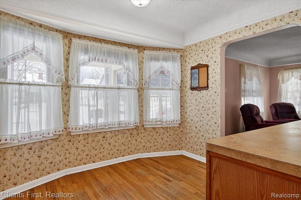 4403 Biddle Street, Wayne, MI 48184 — Photo 9