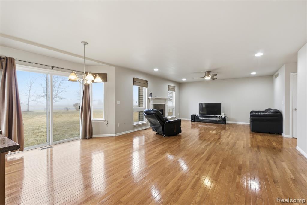 7767 W Branch Court, Ypsilanti, MI 48197 — Photo 19