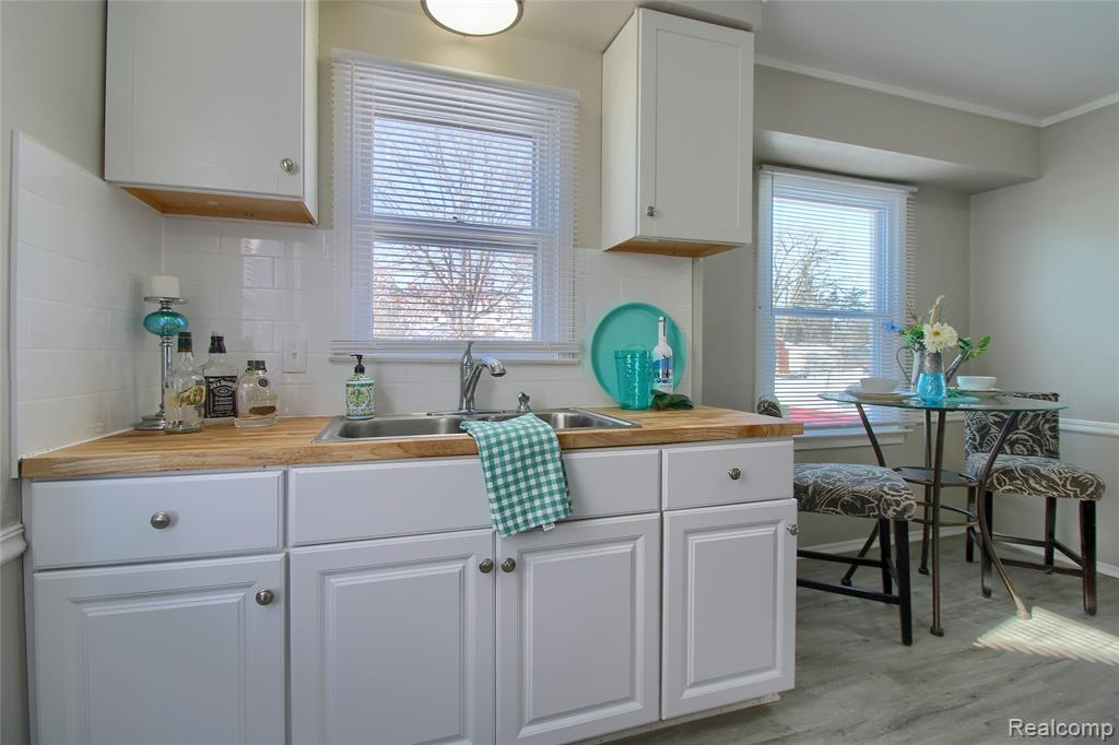 7540 Dolphin, Redford, MI 48239 — Photo 9