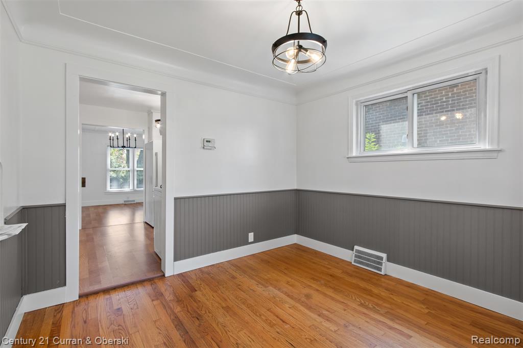 916 N Melborn Street, Dearborn, MI 48128 — Photo 9