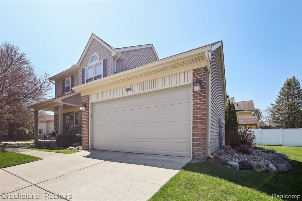 4055 HIGHVIEW, Waterford, MI 48329 — Photo 3