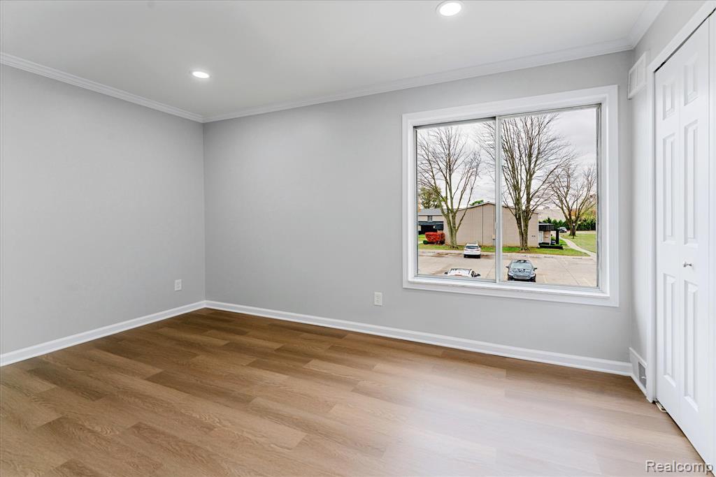 8497 Kennedy Circle, 7, Warren, MI 48093 — Photo 27