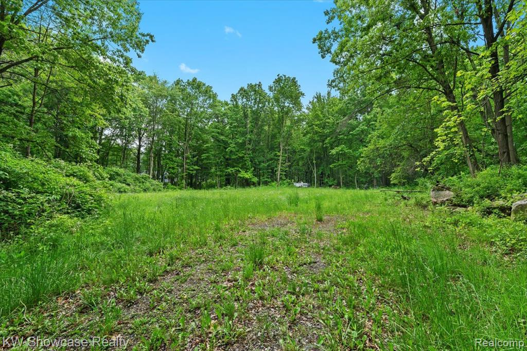 7800 Pontiac Lake Road, White Lake, MI — Photo 9