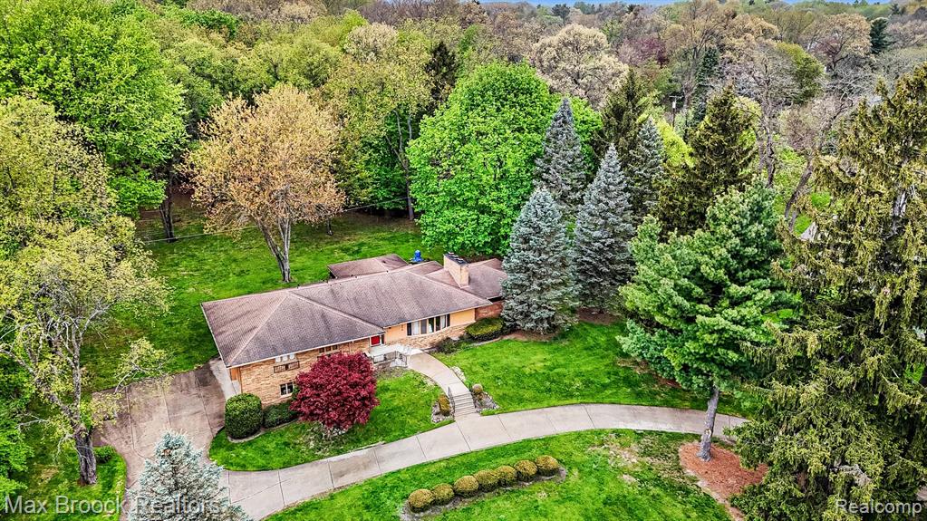2870 Thedford Road, Bloomfield Hills, MI 48304 — Photo 28