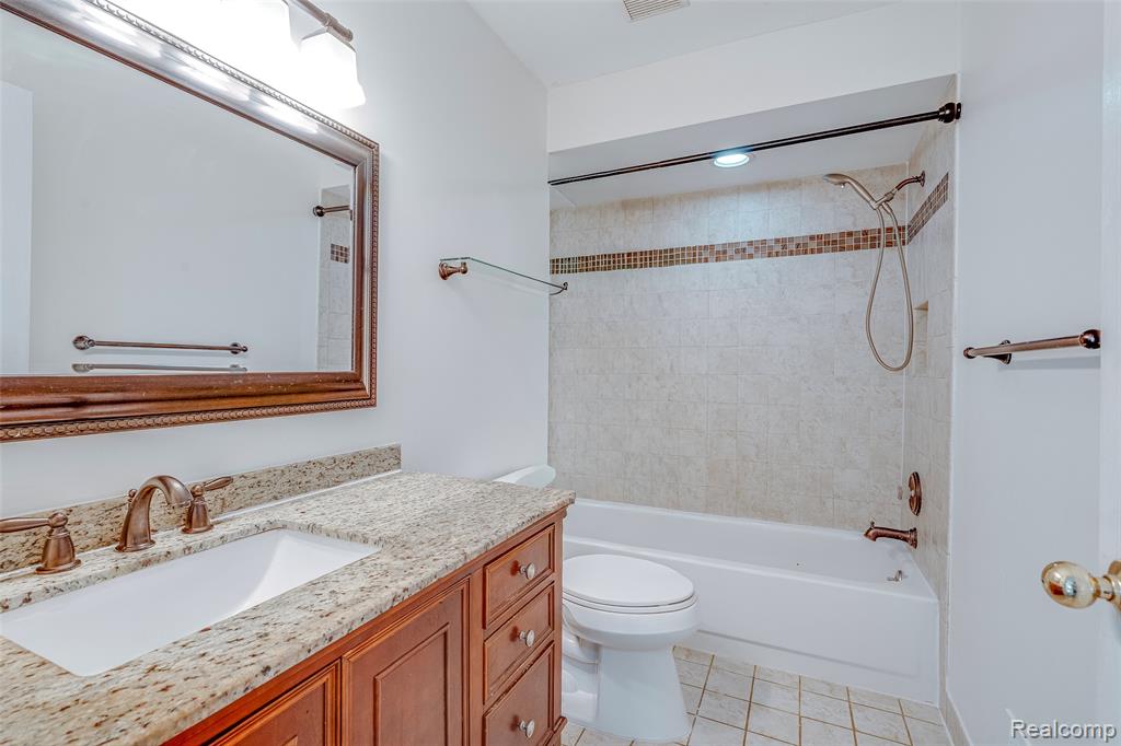 6815 Norwood Drive, Canton, MI 48187 — Photo 25