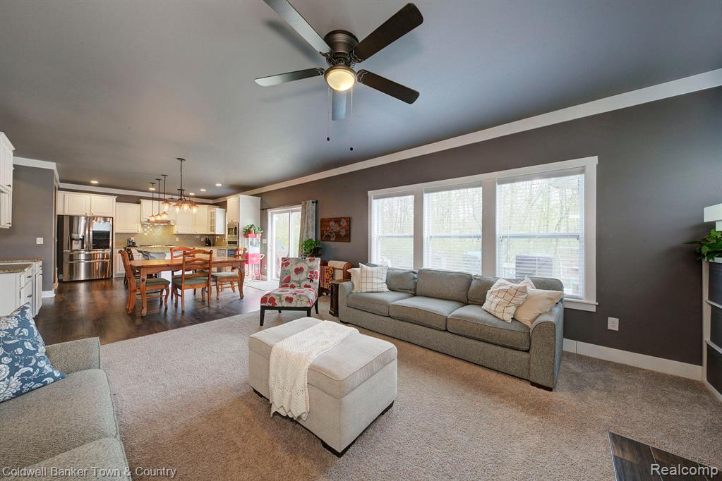 5515 BRILLIANT Circle, Howell, MI 48855 — Photo 7