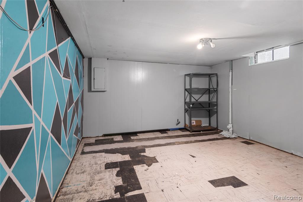 471 S Wildwood Street, Westland, MI 48186 — Photo 17