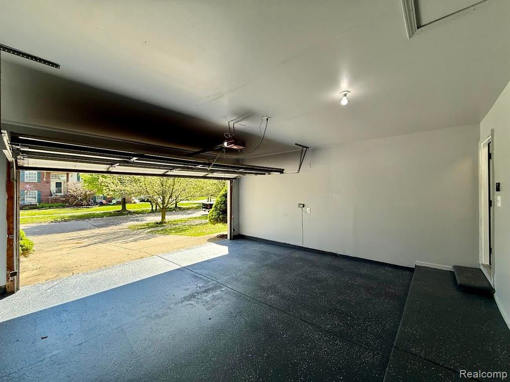 4158 KIMBERLY Drive, Canton, MI 48188 — Photo 39