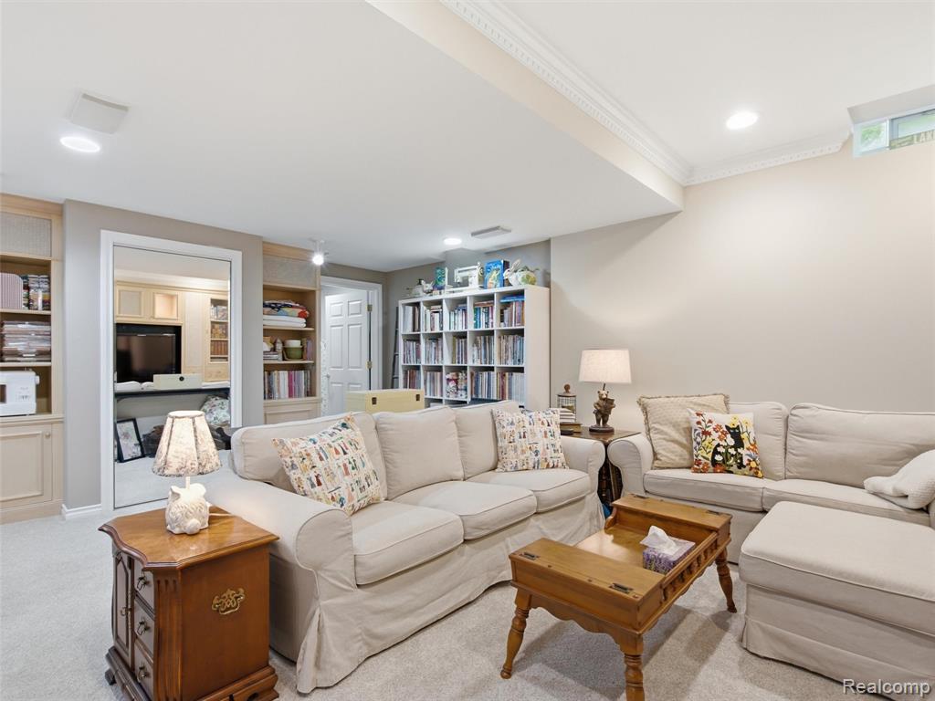 6728 Cascade Court, Clarkston, MI 48348 — Photo 44