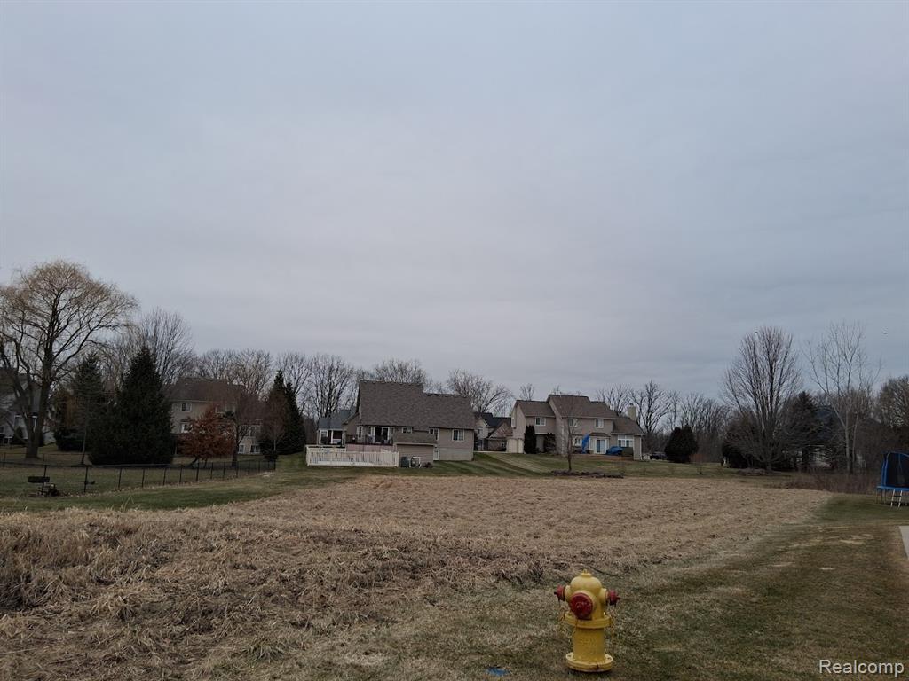 8320 Deer Creek Court, Grand Blanc, MI 48439 — Photo 5