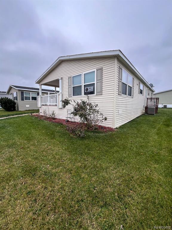228 GREGORY MICHAEL BLVD, LOT#160, Dundee, MI 48131 — Photo 21