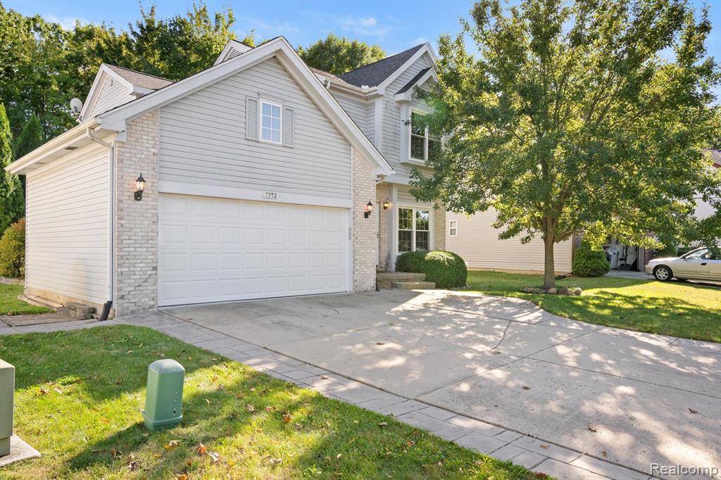 7992 THORNHILL Drive, Ypsilanti, MI 48197 — Photo 3