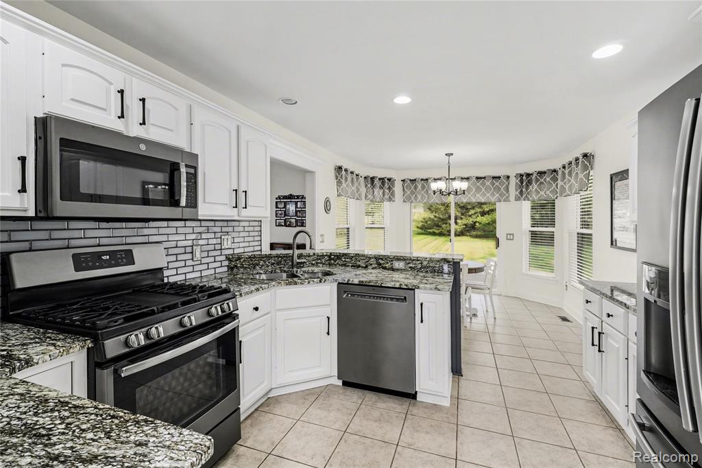 16399 E Horseshoe Trail, Linden, MI 48451 — Photo 9