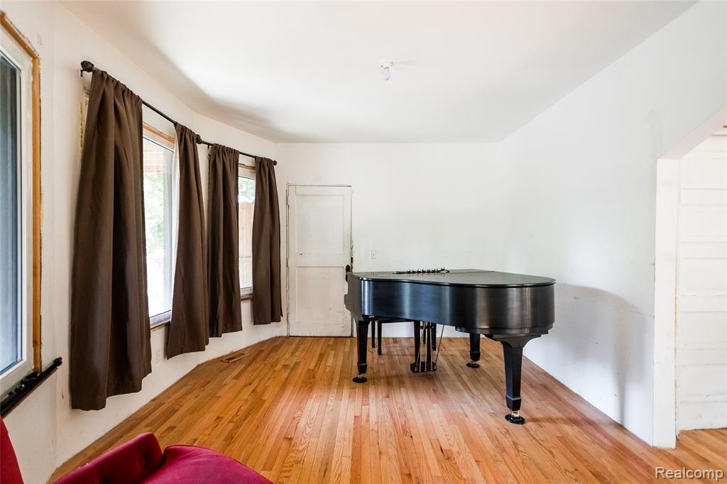 4820 Avery Street, Detroit, MI 48208 — Photo 2