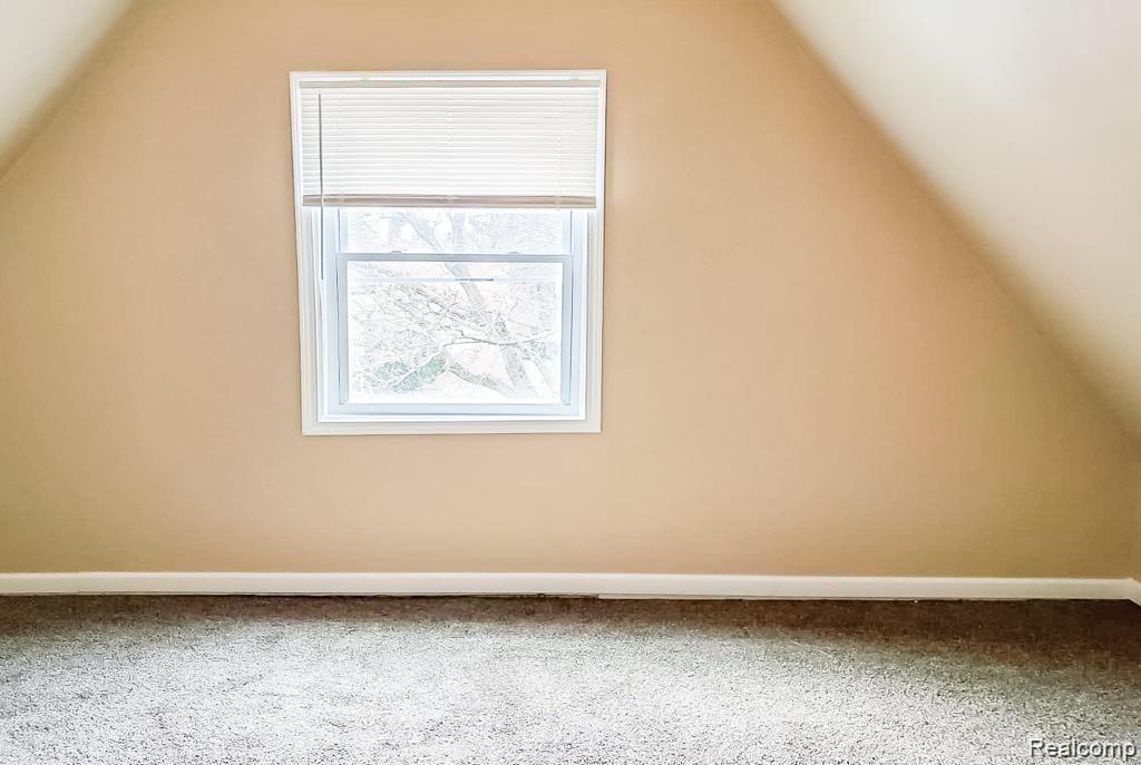 7380 PLAINVIEW Avenue, Detroit, MI 48228 — Photo 3