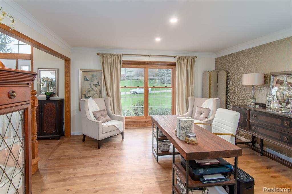 8714 GLEN HAVEN Drive, Howell, MI 48843 — Photo 9