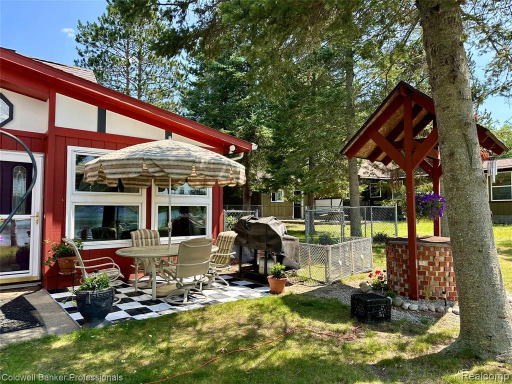 7351 Chain Lake Drive, South Branch, MI, 48761