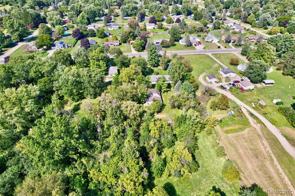 5206 Lippincott Boulevard, Burton, MI 48519 — Photo 64