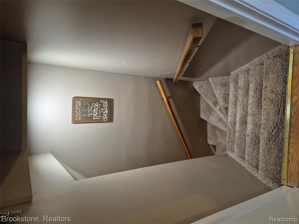 4890 Whipple Lake Road, Clarkston, MI 48348 — Photo 38