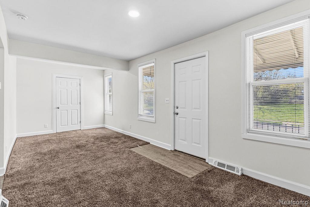 503 Bloomfield Avenue, Pontiac, MI 48341 — Photo 7