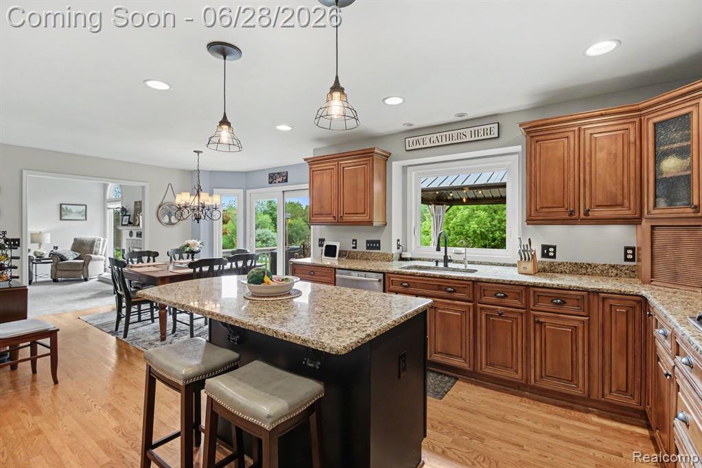 9230 Kelly Lake Drive, Clarkston, MI 48348 — Photo 14