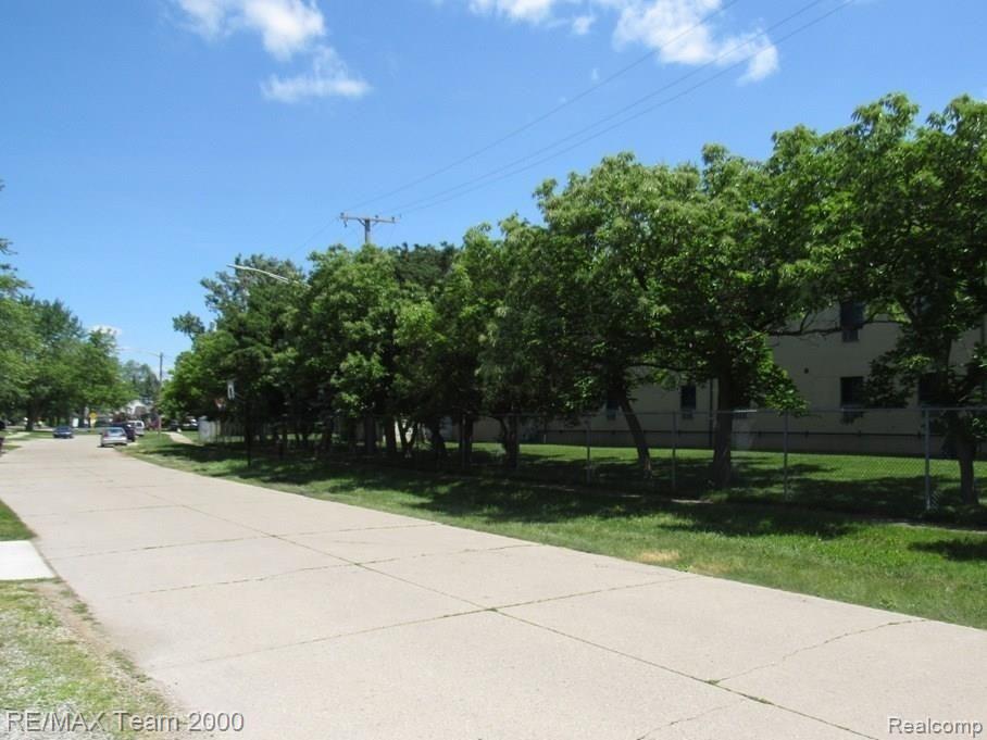 6784 COOPER Street, Taylor, MI 48180 — Photo 12