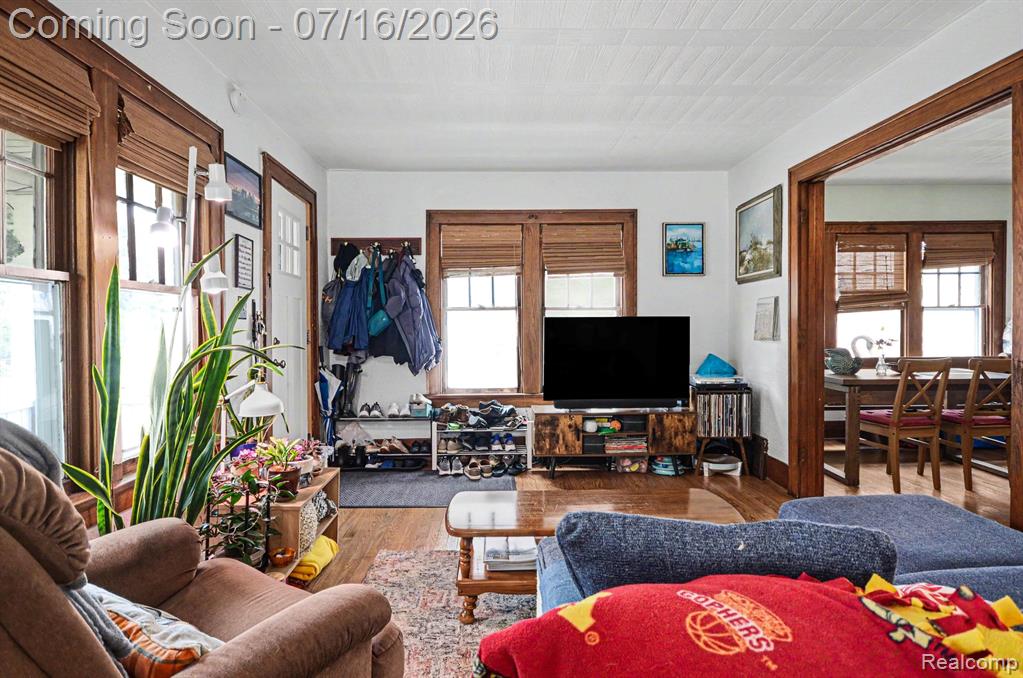 440 W Saratoga Street, Ferndale, MI 48220 — Photo 11