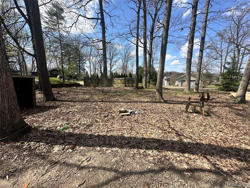 235 Woodbine Drive, Milford, MI 48380 — Photo 66