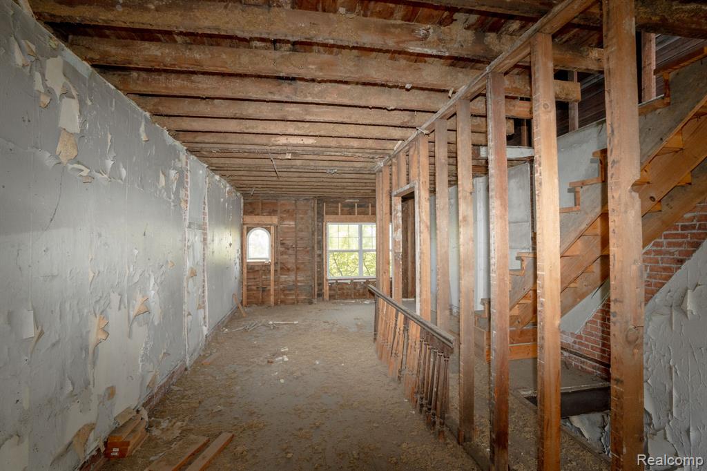 7246 Saint Paul Street, Detroit, MI 48214 — Photo 22