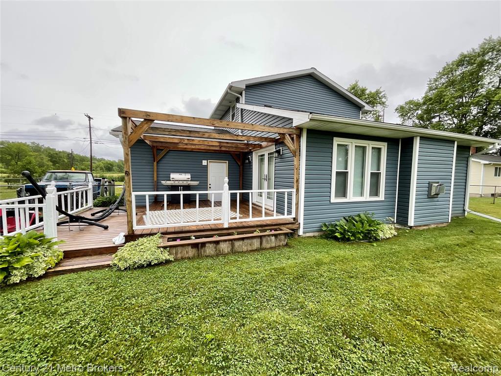 7094 Reid Road, Swartz Creek, MI 48473 — Photo 38