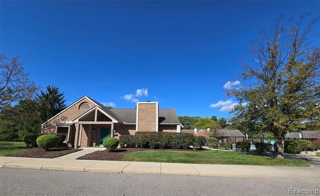 396 Spring Brooke Drive, 396, Brighton, MI 48116 — Photo 30