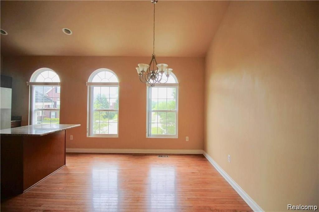 806 Red Run Drive, Troy, MI 48085 — Photo 5