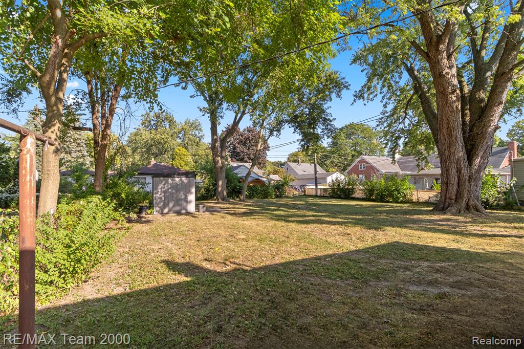 4973 Ziegler Street, Dearborn Heights, MI 48125 — Photo 29